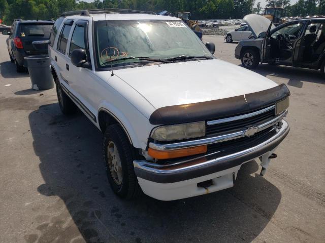 Photo 1 from auction – 1998 CHEVROLET BLAZER with VIN 1GNDT13W7W2269924