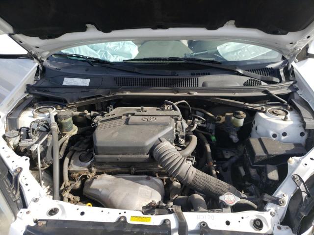 Photo 7 from auction – 2004 TOYOTA RAV4 with VIN JTEHD20V240030763