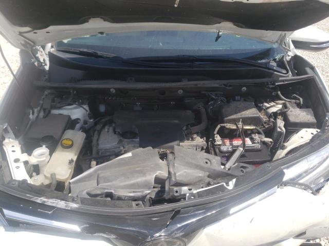 Photo 7 from auction – 2016 TOYOTA RAV4 LIMIT with VIN 2T3YFREV4GW296138