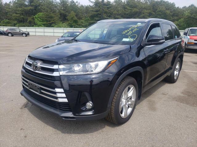 Фото 2 с аукциона – 2017 TOYOTA HIGHLANDER с VIN 5TDDZRFHXHS359308