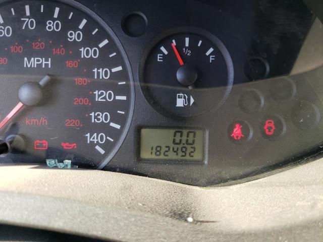 Photo 8 from auction – 2005 FORD FOCUS with VIN 3FAFP37NX5R126453