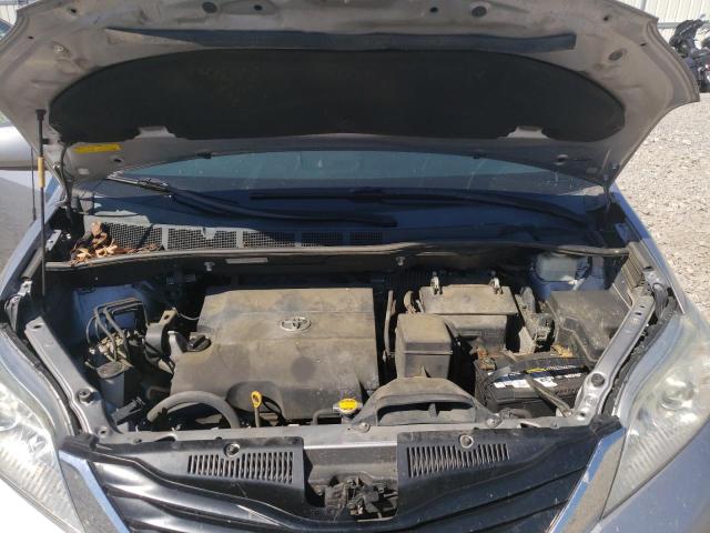 Photo 7 from auction – 2012 TOYOTA SIENNA LE with VIN 5TDKK3DC3CS177085