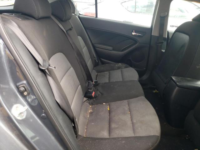 Photo 6 from auction – 2016 KIA FORTE LX with VIN KNAFK5A81G5583338