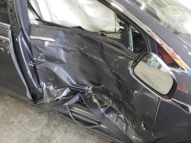 Photo 9 from auction – 2017 TESLA MODEL X with VIN 5YJXCBE20HF041401