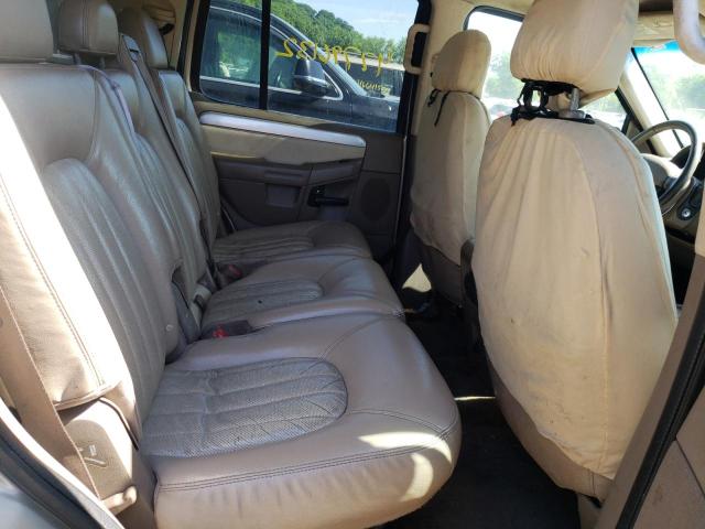 Photo 6 from auction – 2004 MERCURY MOUNTAINEE with VIN 4M2DU86E84ZJ45743