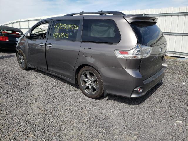 Photo 3 from auction – 2017 TOYOTA SIENNA SE with VIN 5TDXZ3DC4HS785755