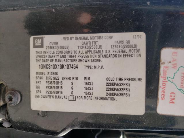 Photo 10 from auction – 2003 CHEVROLET BLAZER with VIN 1GNCS13X13K137454