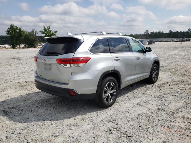 Photo 4 from auction – 2018 TOYOTA HIGHLANDER with VIN 5TDBZRFH4JS908191