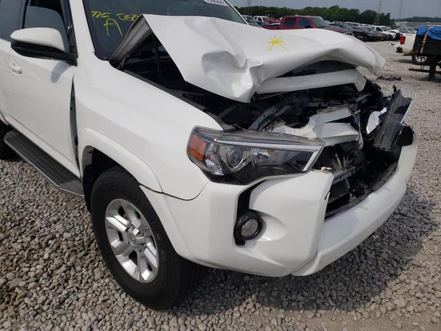 Photo 9 from auction – 2017 TOYOTA 4RUNNER SR with VIN JTEZU5JR9H5149300