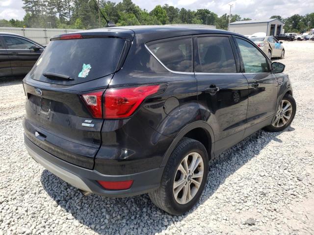 Photo 4 from auction – 2019 FORD ESCAPE SE with VIN 1FMCU9GD0KUA49656