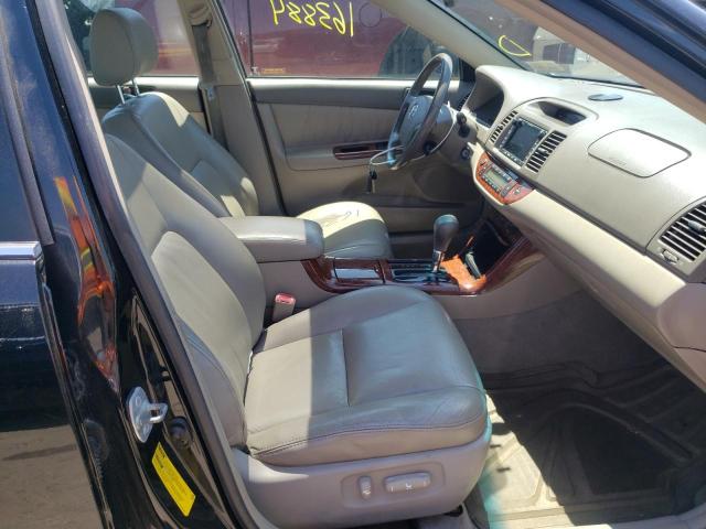 Photo 5 from auction – 2005 TOYOTA CAMRY LE with VIN 4T1BF30K35U085423