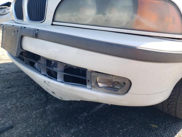 Photo 9 from auction – 1998 BMW 528 I AUTO with VIN WBADD6325WBW47591