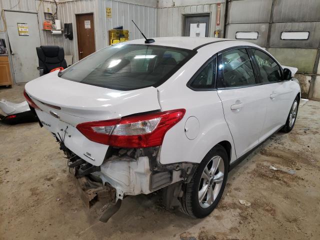 Photo 4 from auction – 2014 FORD FOCUS SE with VIN 1FADP3F28EL213670