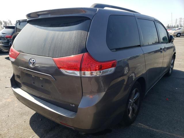 Photo 4 from auction – 2013 TOYOTA SIENNA LE with VIN 5TDKK3DC0DS355746