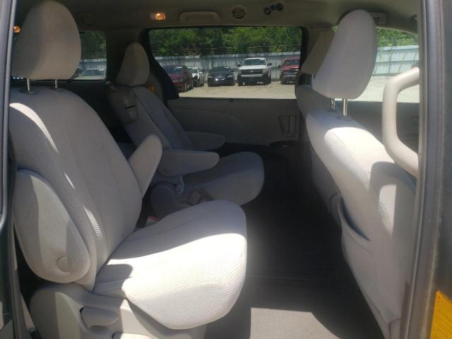 Photo 6 from auction – 2012 TOYOTA SIENNA LE with VIN 5TDKK3DC1CS204011