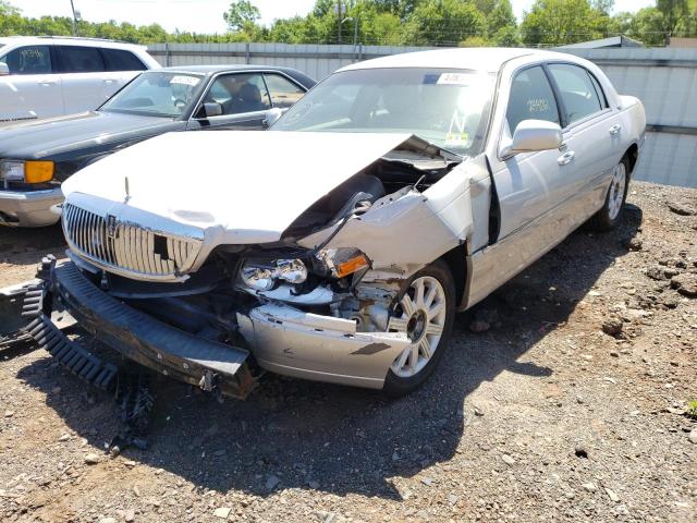 Photo 2 from auction – 2011 LINCOLN TOWN CAR S with VIN 2LNBL8CV5BX762424