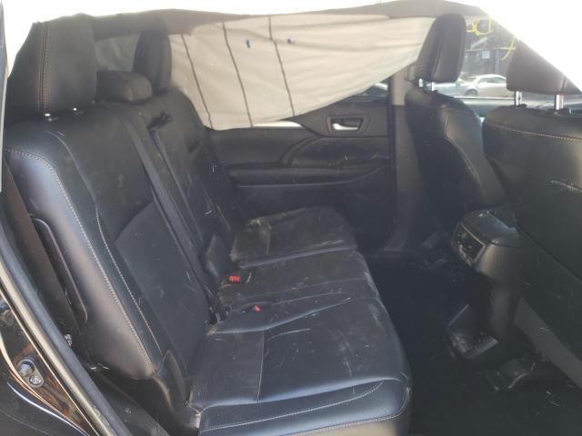 Photo 6 from auction – 2017 TOYOTA HIGHLANDER with VIN 5TDJZRFH7HS390471
