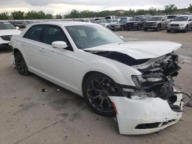 CHRYSLER 300 S 2015 with VIN 2C3CCABG3FH829612 - Photo from auction