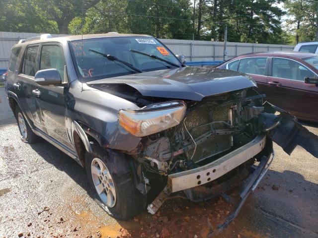 TOYOTA 4RUNNER SR 2011 with VIN JTEZU5JR5B5017478 - Photo from auction