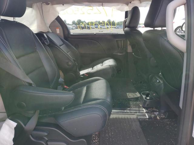 Photo 6 from auction – 2017 TOYOTA SIENNA SE with VIN 5TDXZ3DC4HS785755