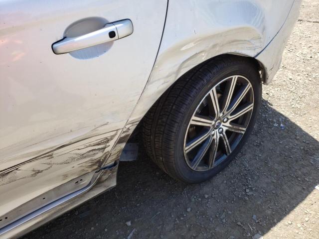 Photo 9 from auction – 2015 VOLVO XC60 T5 with VIN YV440MDJ9F2755086