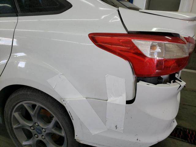 Photo 9 from auction – 2013 FORD FOCUS SE with VIN 1FADP3F23DL342432