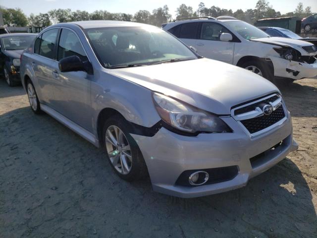 SUBARU LEGACY 2.5 2014 مع رقم تعريف المركبة 4S3BMBA61E3023482 - صورة من المزاد
