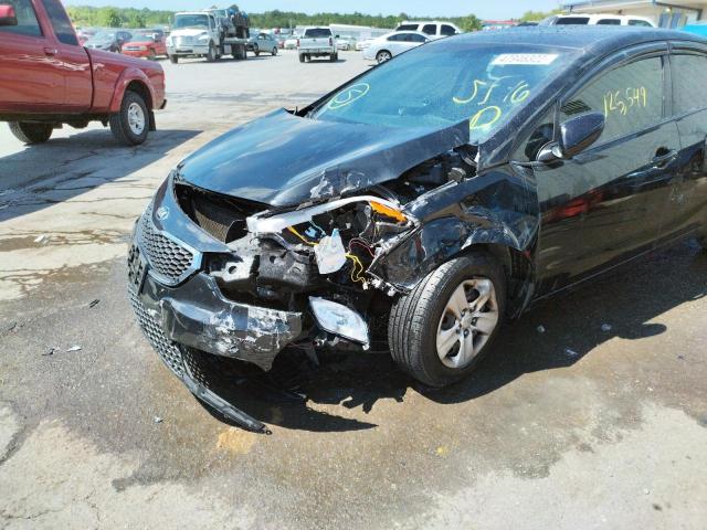 Photo 9 from auction – 2016 KIA FORTE LX with VIN KNAFK4A6XG5586697
