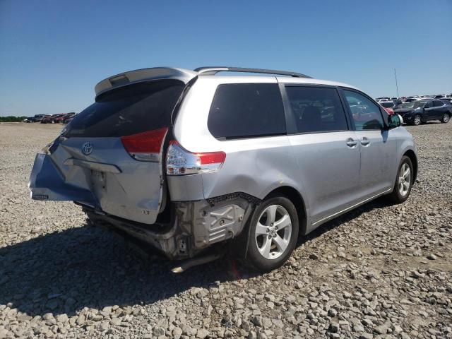 Photo 4 from auction – 2012 TOYOTA SIENNA LE with VIN 5TDKK3DC3CS177085