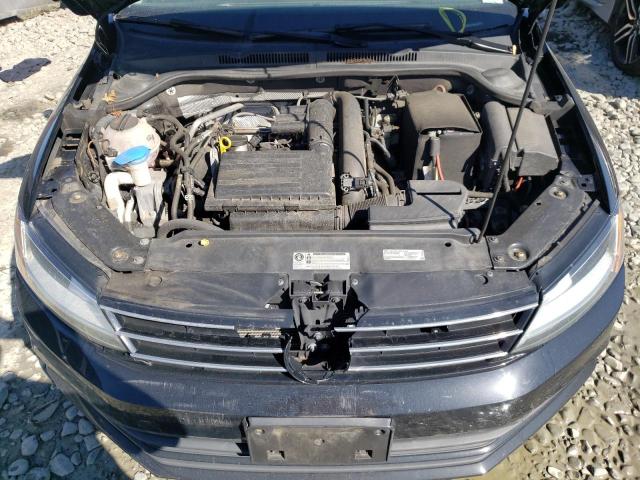 Photo 7 from auction – 2017 VOLKSWAGEN JETTA with VIN 3VW2B7AJ4HM299243