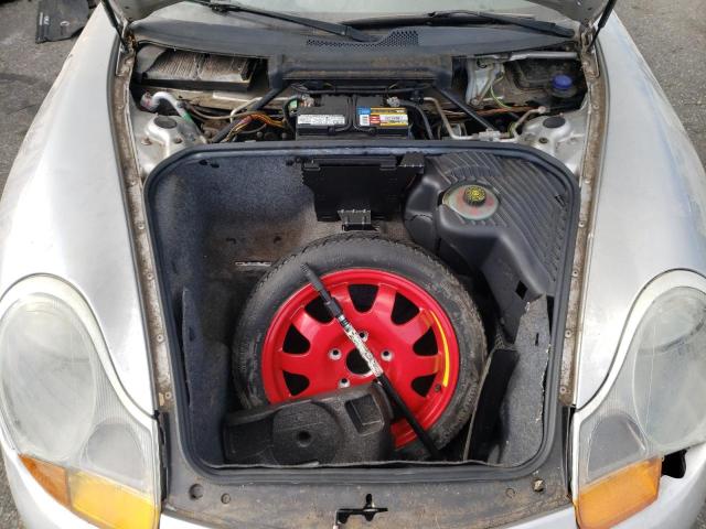 Photo 7 from auction – 1999 PORSCHE BOXSTER with VIN WP0CA2981XU629638
