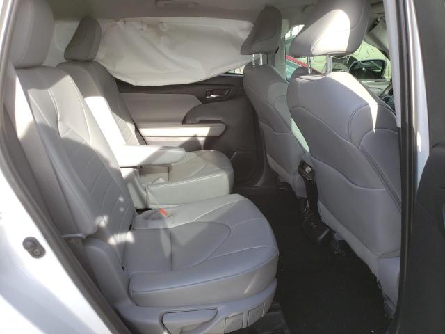 Photo 6 from auction – 2022 TOYOTA HIGHLANDER with VIN 5TDHZRAH9NS092019