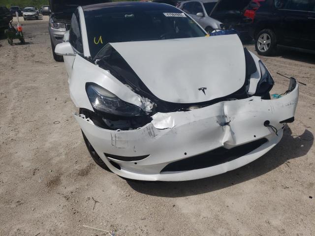 Photo 9 from auction – 2018 TESLA MODEL 3 with VIN 5YJ3E1EA9JF049030