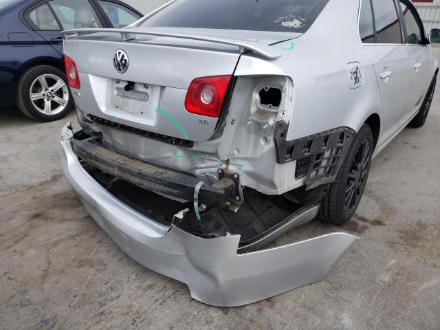 Photo 9 from auction – 2007 VOLKSWAGEN JETTA WOLF with VIN 3VWEG71K27M152568