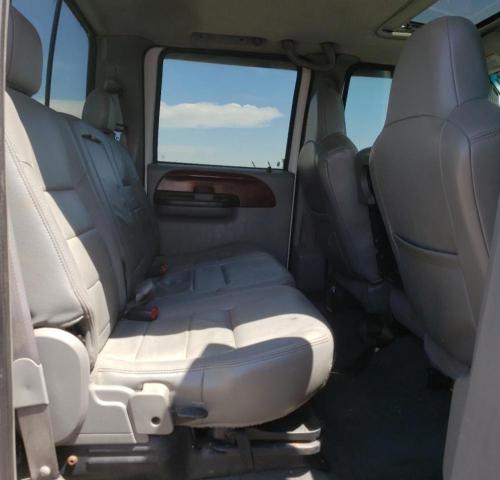 Photo 6 from auction – 2005 FORD F350 SRW S with VIN 1FTWW31P55EA29073