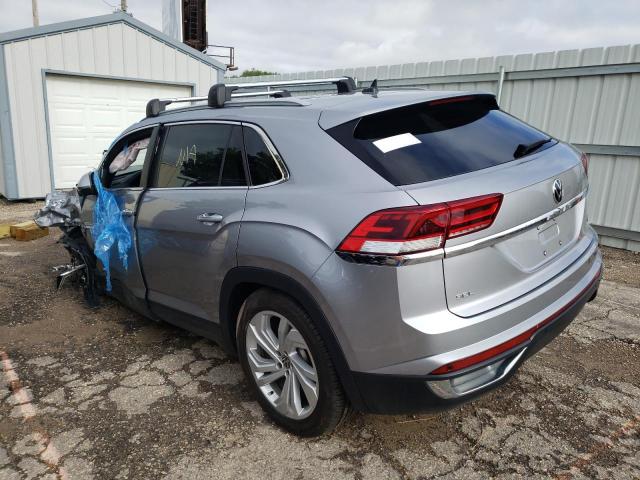 Photo 3 from auction – 2020 VOLKSWAGEN ATLAS CROS with VIN 1V2MC2CA3LC205757