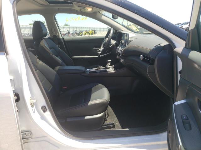 Photo 5 from auction – 2020 NISSAN SENTRA SR with VIN 3N1AB8DVXLY303786