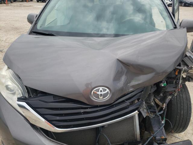 Photo 7 from auction – 2013 TOYOTA SIENNA LE with VIN 5TDKK3DC7DS335753