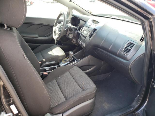Photo 5 from auction – 2017 KIA FORTE LX with VIN 3KPFK4A79HE075743