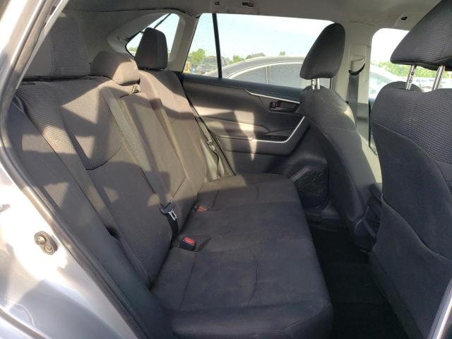 Photo 6 from auction – 2019 TOYOTA RAV4 LE with VIN 2T3H1RFV7KW040291
