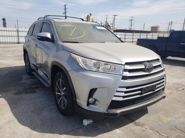 TOYOTA HIGHLANDER 2018 with VIN 5TDKZRFH5JS548607 - Photo from auction