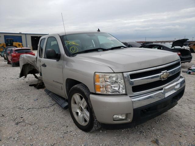 CHEVROLET silverado 2007 with VIN 1GCEC19017Z588079 - Photo from auction