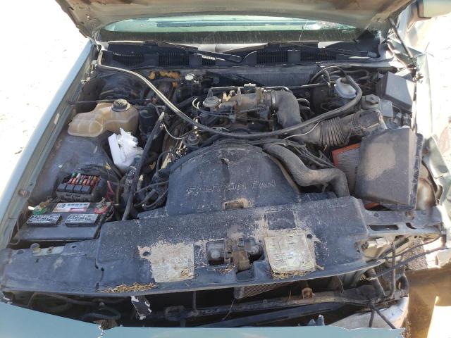 Photo 7 from auction – 1997 MERCURY GRAND MARQ with VIN 2MELM75W4VX610725
