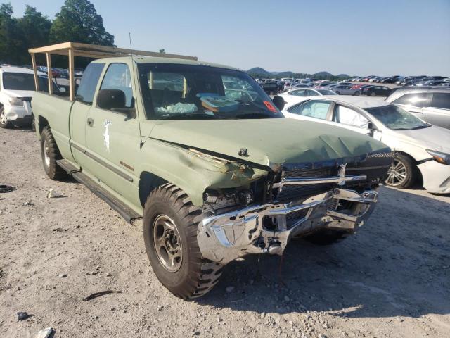 DODGE RAM 2500 2000 with VIN 1B7KC2360YJ150563 - Photo from auction