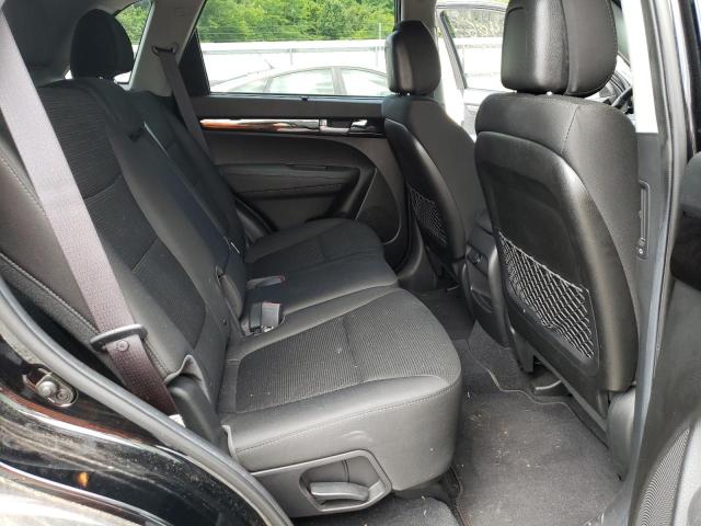 Photo 6 from auction – 2015 KIA SORENTO LX with VIN 5XYKTCA69FG571381