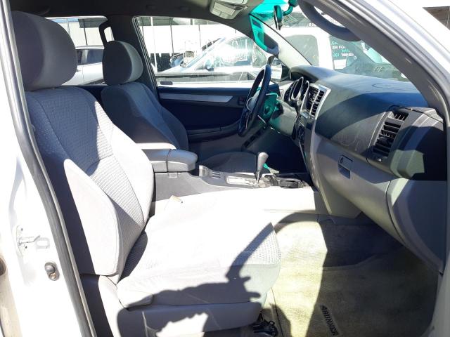 Photo 5 from auction – 2004 TOYOTA 4RUNNER SR with VIN JTEZU14R240029043