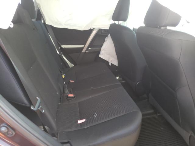 Photo 6 from auction – 2017 TOYOTA RAV4 LE with VIN 2T3BFREV5HW624707