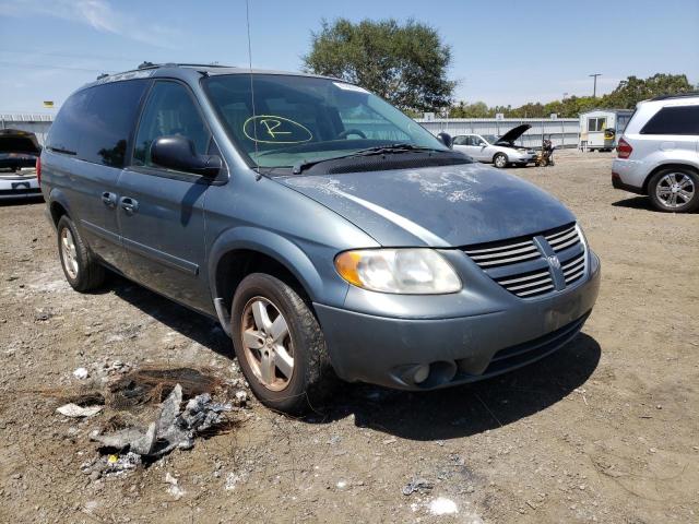 DODGE GRAND CARA 2005 with VIN 2D4GP44L85R354287 - Photo from auction
