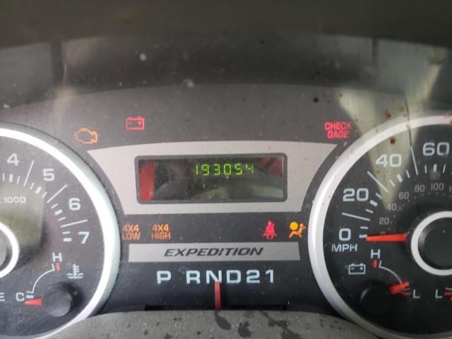 Photo 8 from auction – 2005 FORD EXPEDITION with VIN 1FMPU16505LA56632