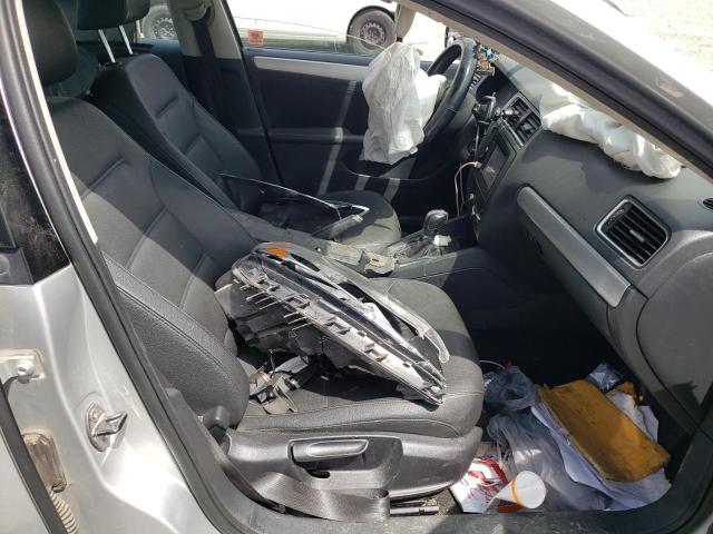 Photo 5 from auction – 2011 VOLKSWAGEN JETTA TDI with VIN 3VWLL7AJ2BM098384